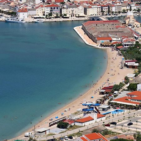 Apartments By The Sea Pag - 11778 Паг Екстериор снимка