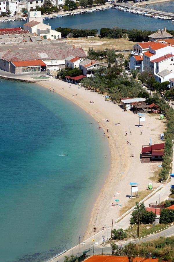 Apartments By The Sea Pag - 11778 Паг Екстериор снимка