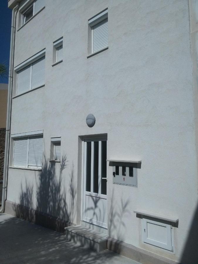 Apartments By The Sea Pag - 11778 Паг Екстериор снимка